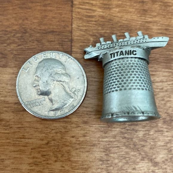 Miniature Titanic Thimble - Picture 6 of 6
